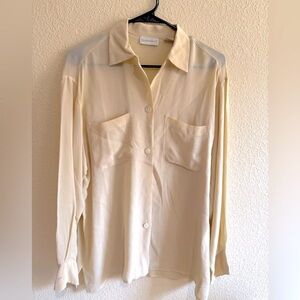 Banana Republic Light Cream Casual Button Down Shirt